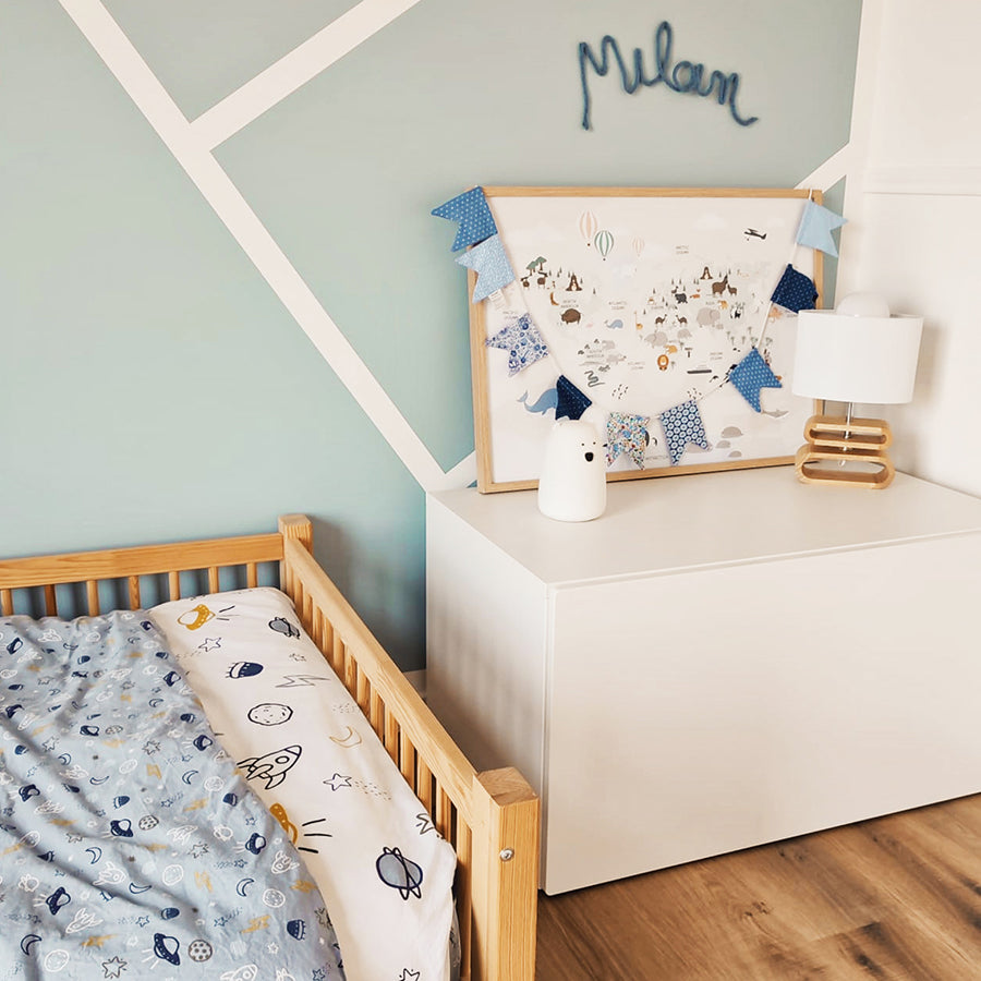 guirlande-fanion-chambre-garcon-bleu