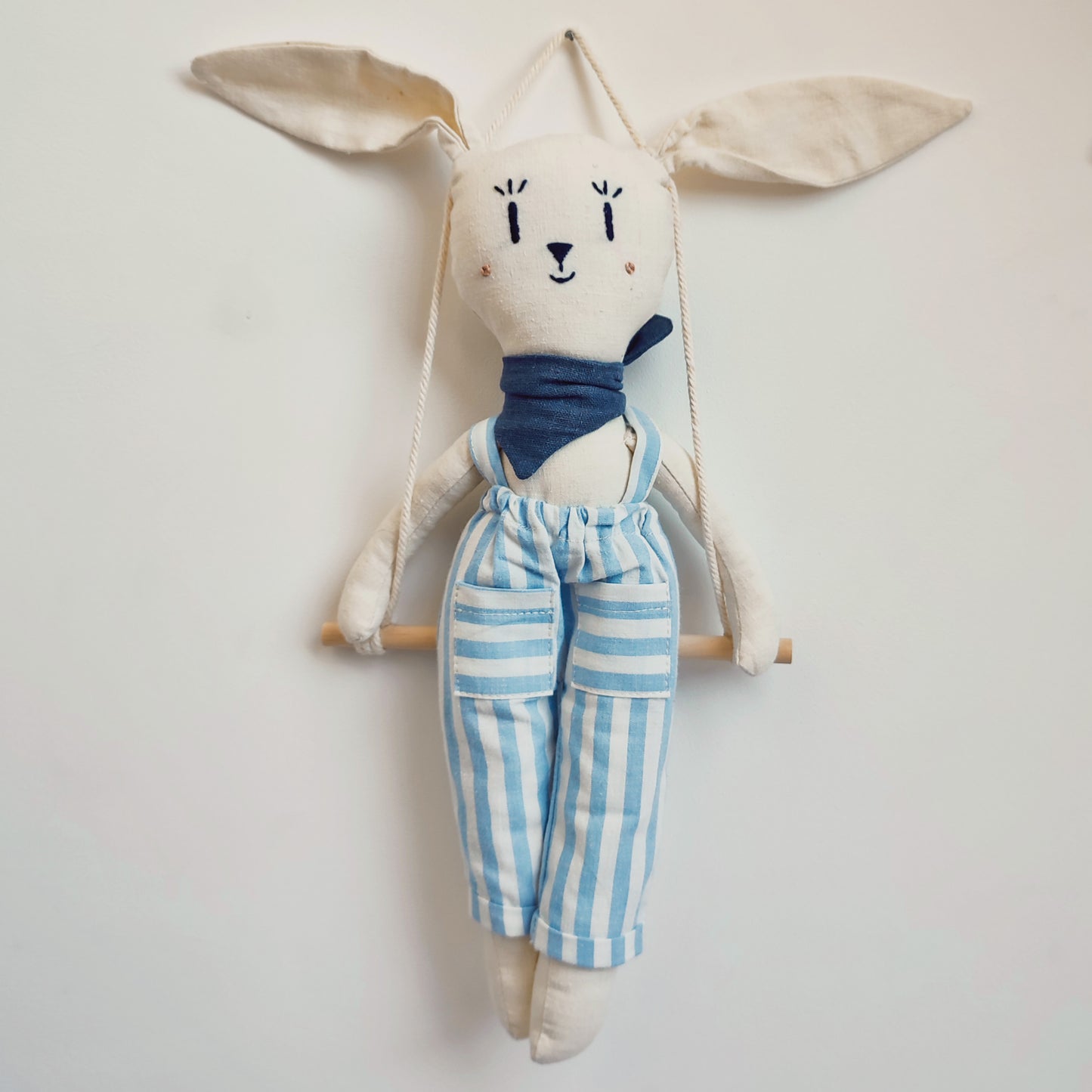 La suspension CHARLI le Lapin